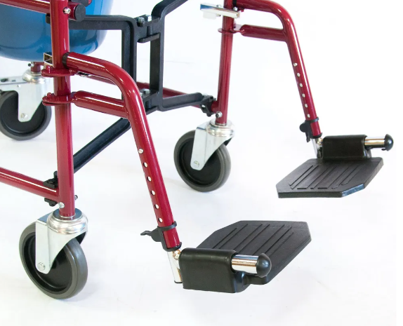 Коляска инвалидная FS 692-45 с санитарным оснащением